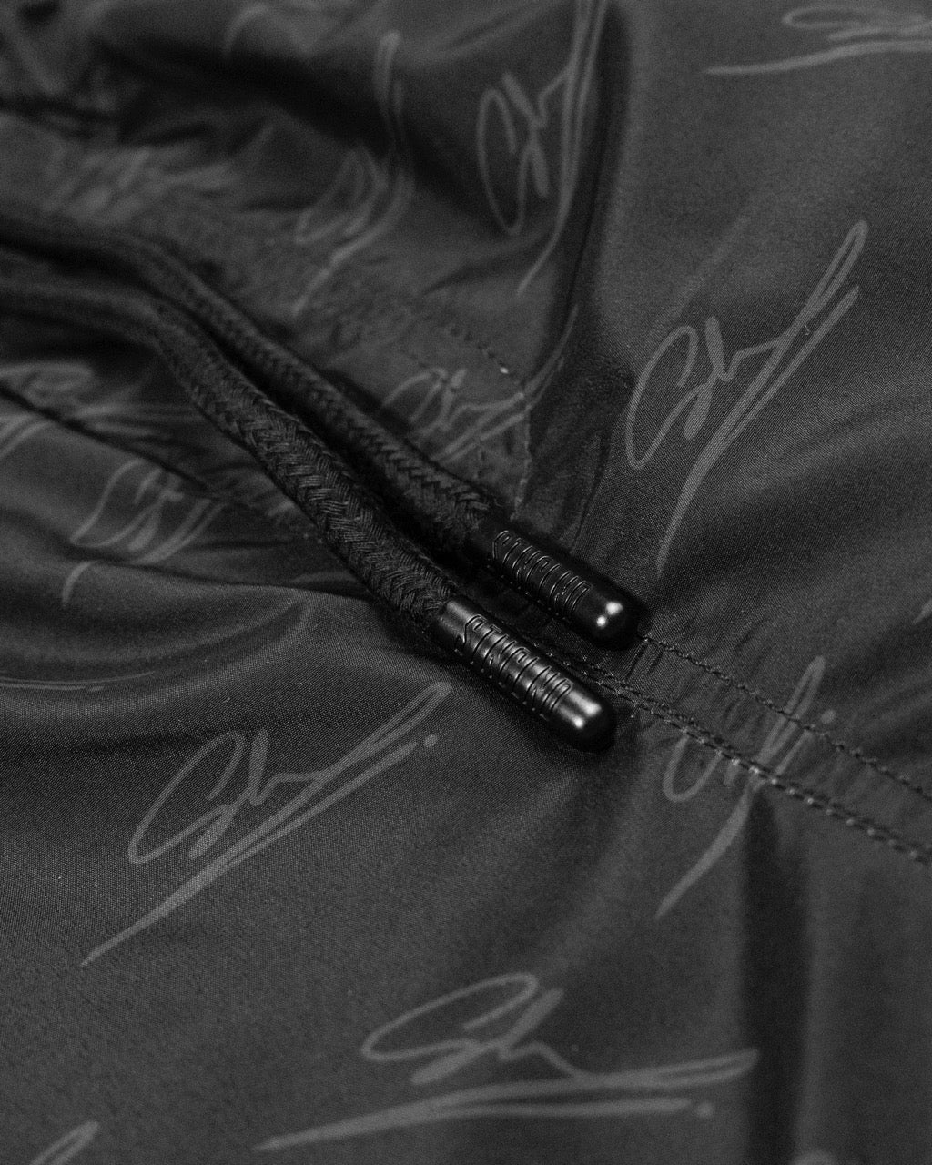 MAN SWIMMING SUIT