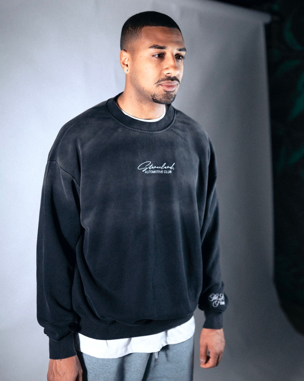 VINTAGE GRUNGE STYLE CREWNECK