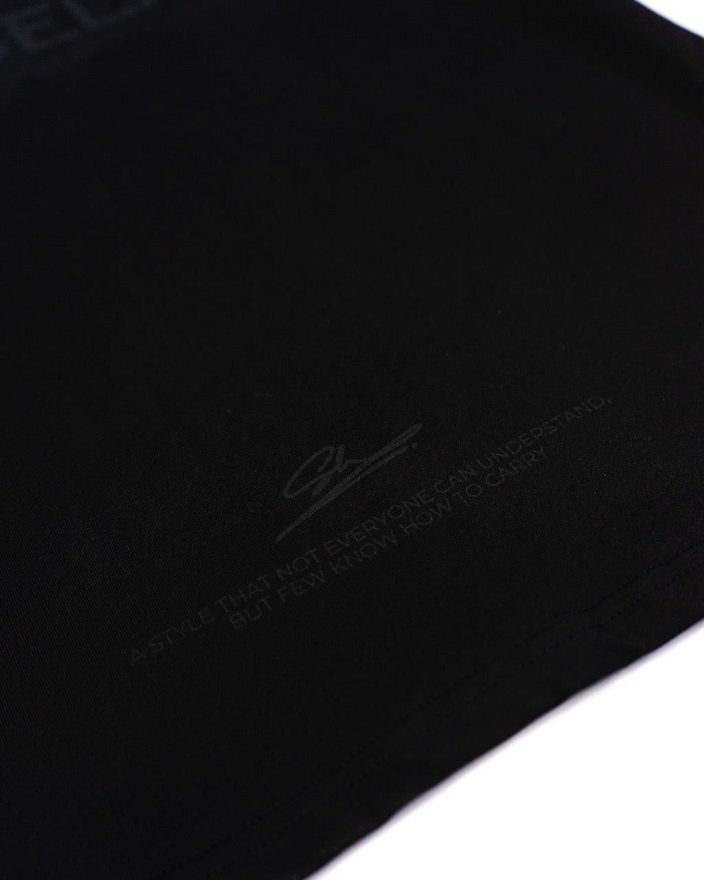 THE CLASSIC BLACK
