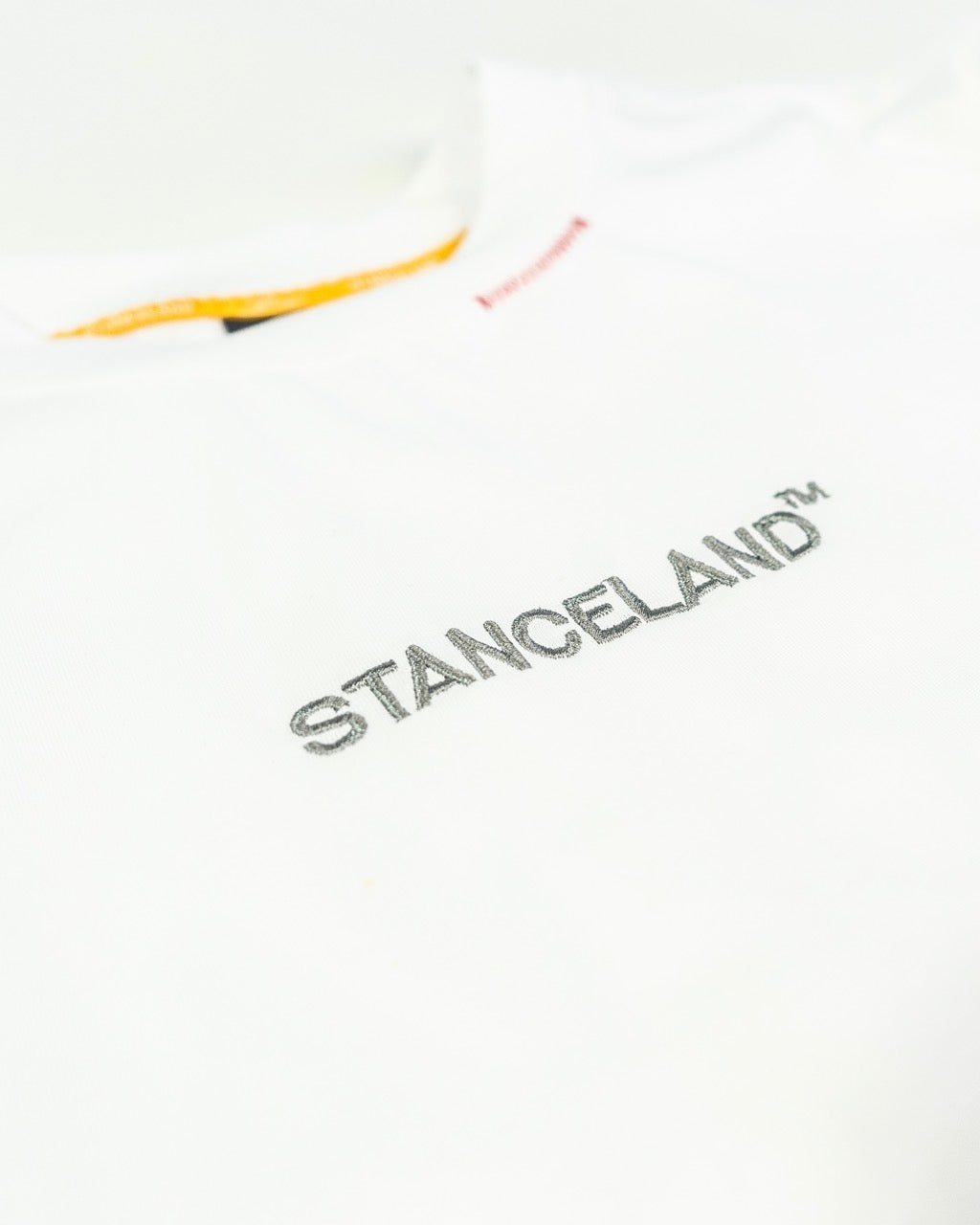 THE CLASSIC WHITE